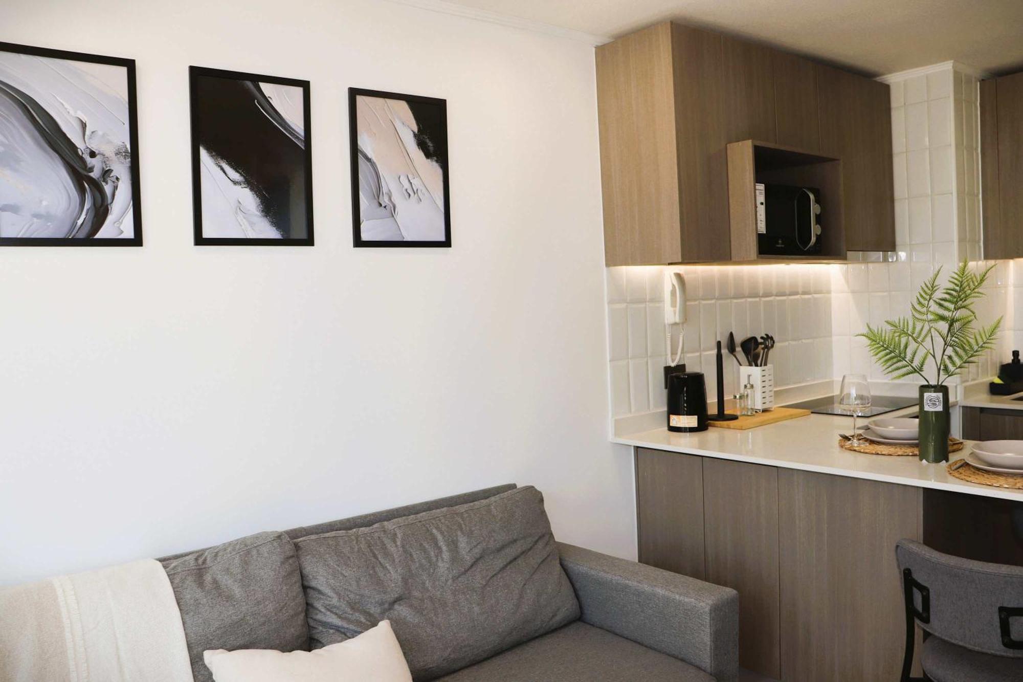 Hom I Nuevo 1d Con Vista En Marchant Pereira Nunoa Apartamento Santiago